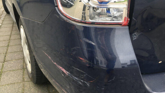 Dieses Bild zeigt erstens einen wirtschaftlichen Totalschaden und zweitens warum wir als Sachverständiger für Unfallgutachten unser Geld wert sind.